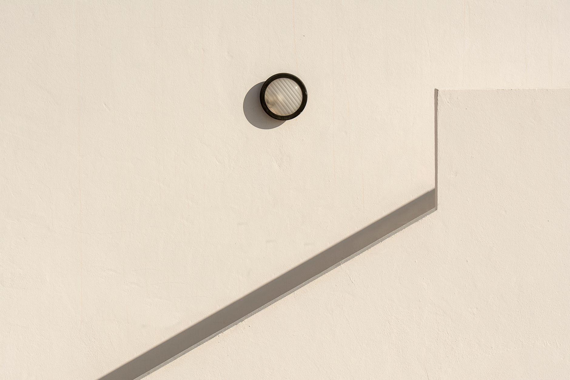 Orderly calm neutral tones